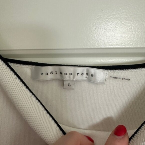 Endless Rose White Top with Black Trim - Picture 2 of 3
